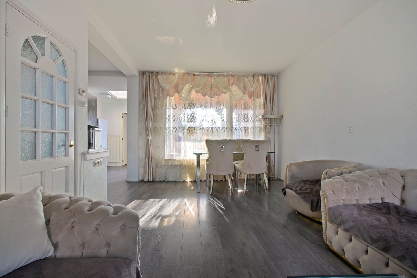 Foto 5 van Van Karnebeekstraat 67