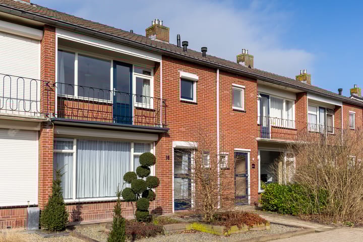 Photo 2 of Normandiestraat 18