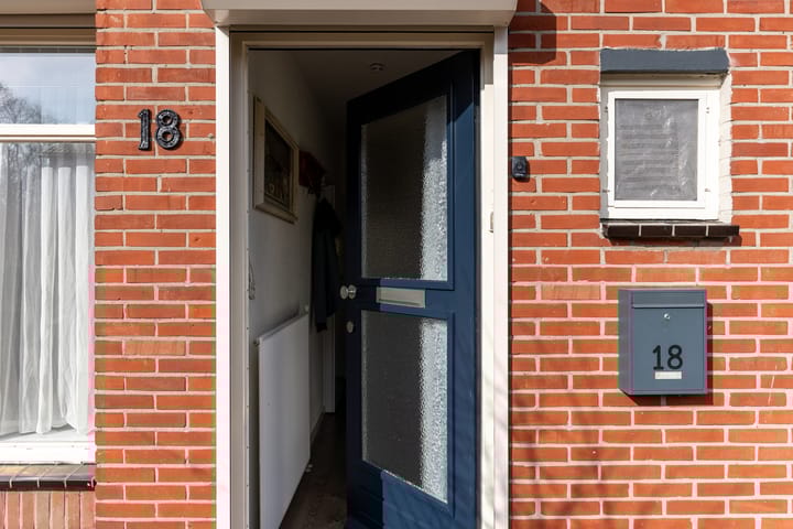 Photo 4 of Normandiestraat 18