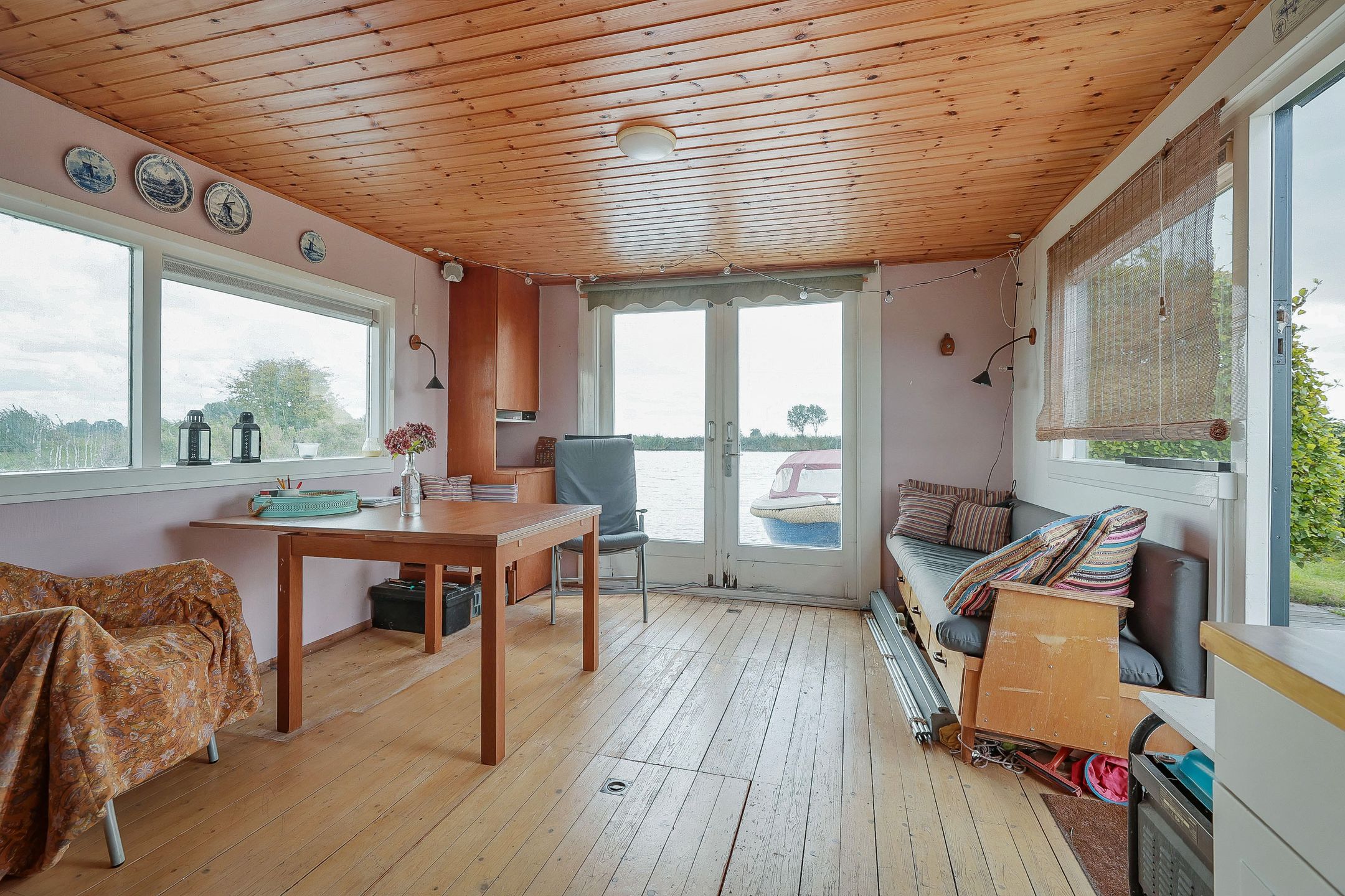2-bedroom freehold villa in Hoogmade — photo 3 of 5