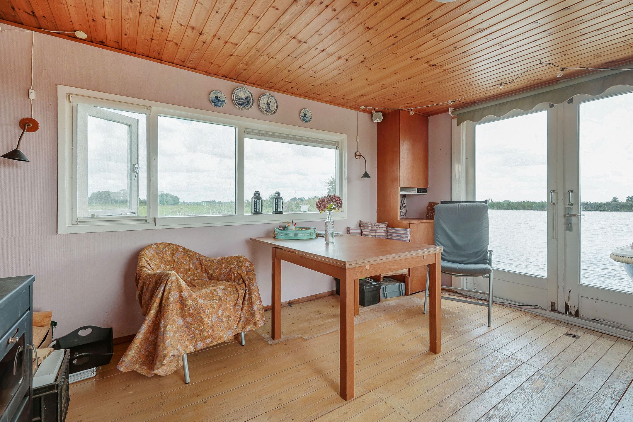 2-bedroom freehold villa in Hoogmade — photo 4 of 5