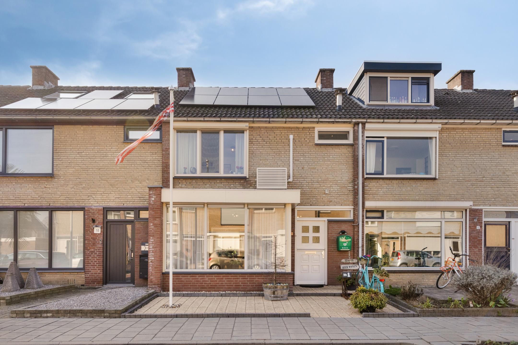 Buying a house in The Netherlands., Eikstraat 8