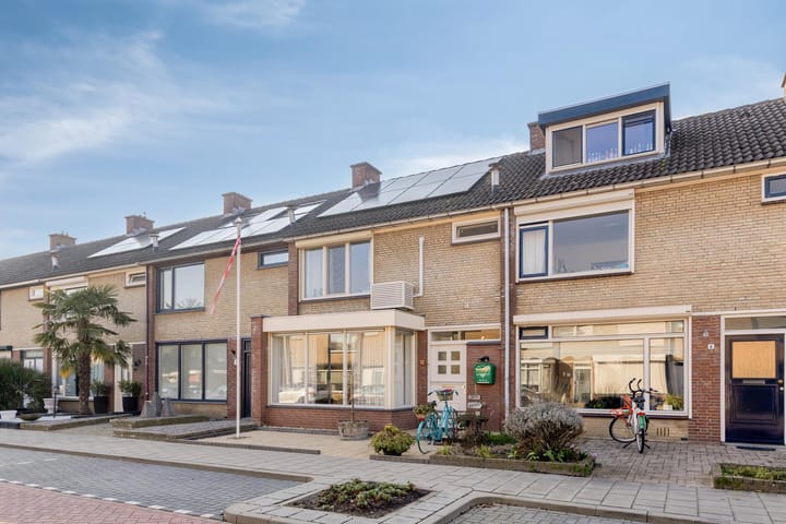 Photo 2 of Eikstraat 8