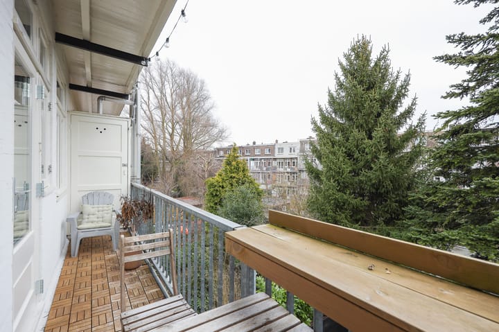 Photo 4 of Hunzestraat 131-2