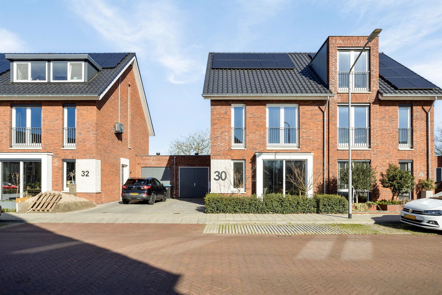 Foto 4 van Blauwborst 30