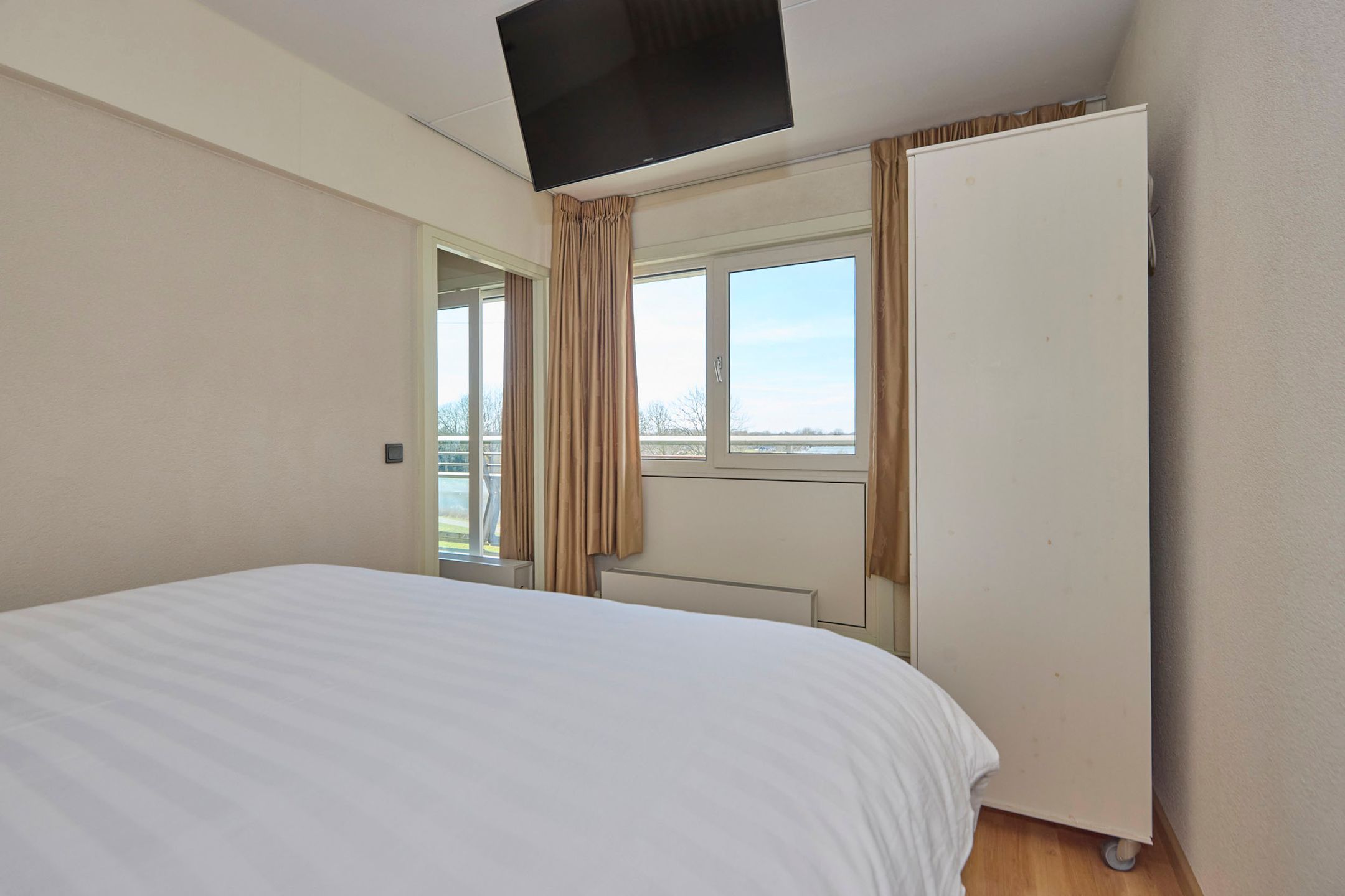 Foto 24 van Burgemeester D. Kooimanweg 941