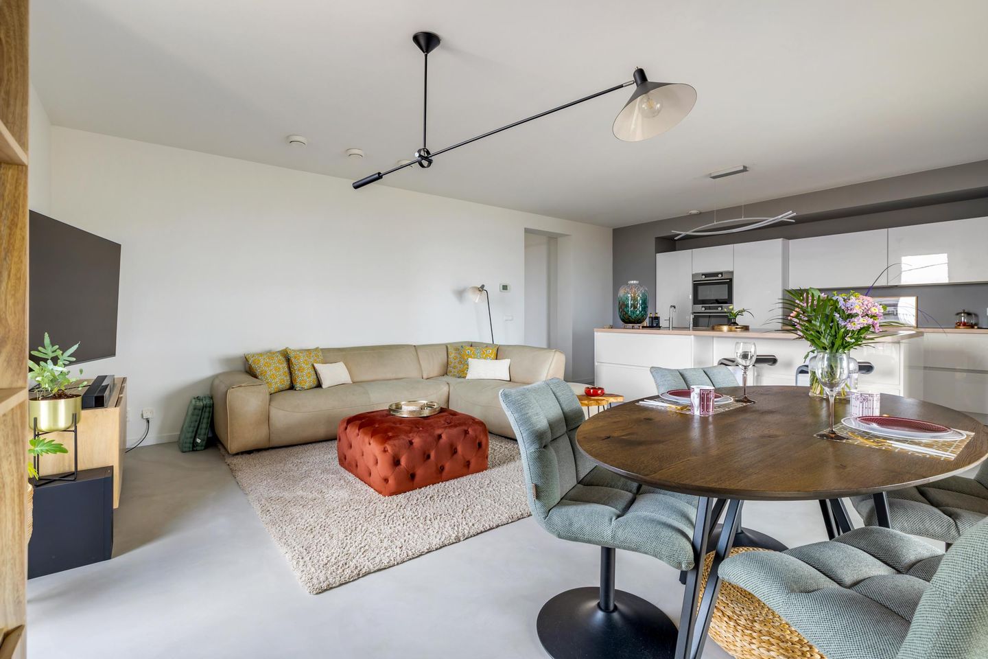 Foto 19 van Dirk Hartogstraat 295