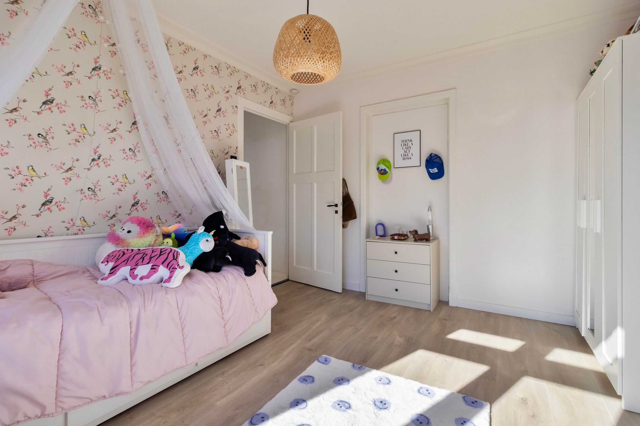 Photo 9 of Mirbachstraat 15