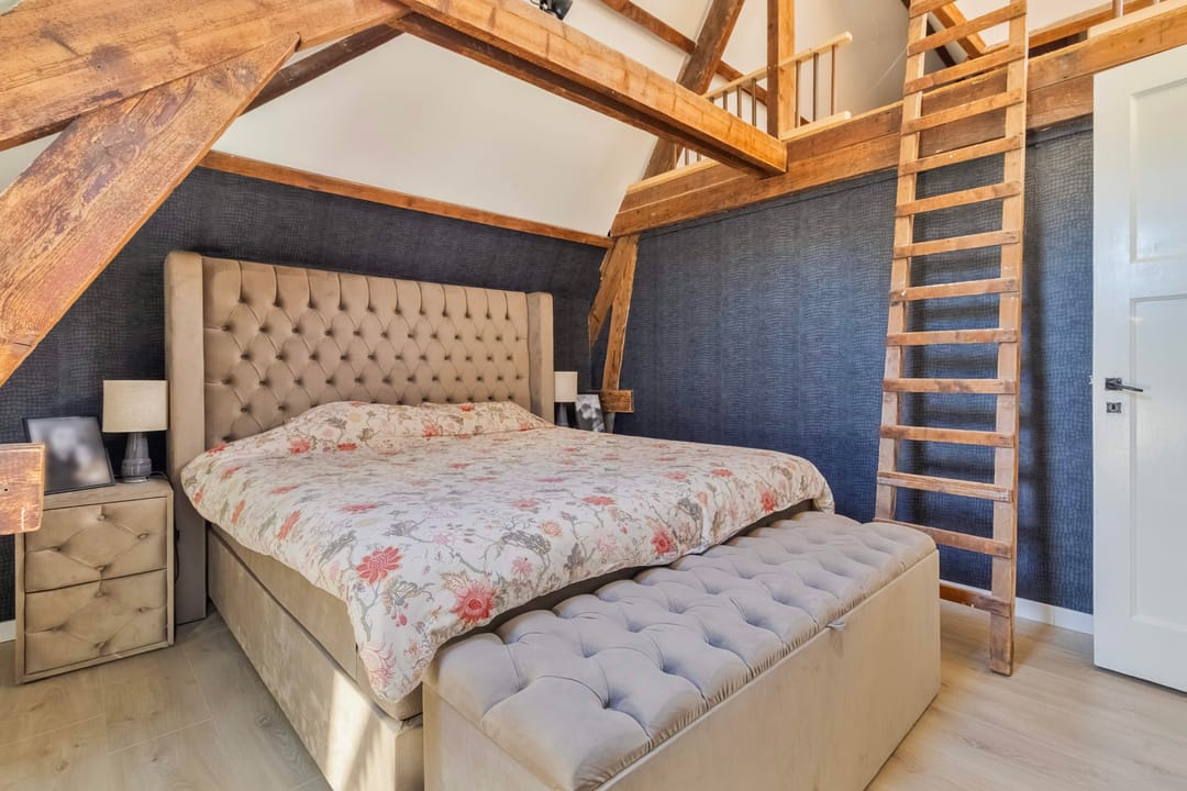 Photo 16 of Mirbachstraat 15