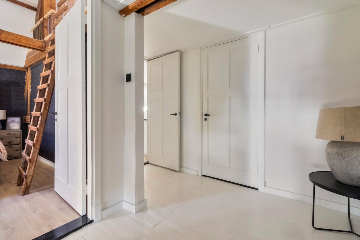 Photo 14 of Mirbachstraat 15