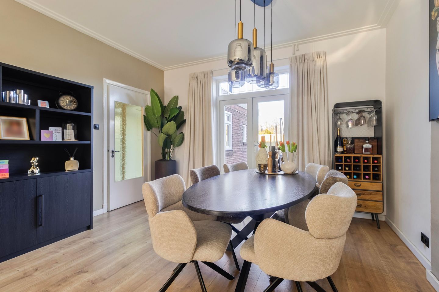 Photo 4 of Mirbachstraat 15