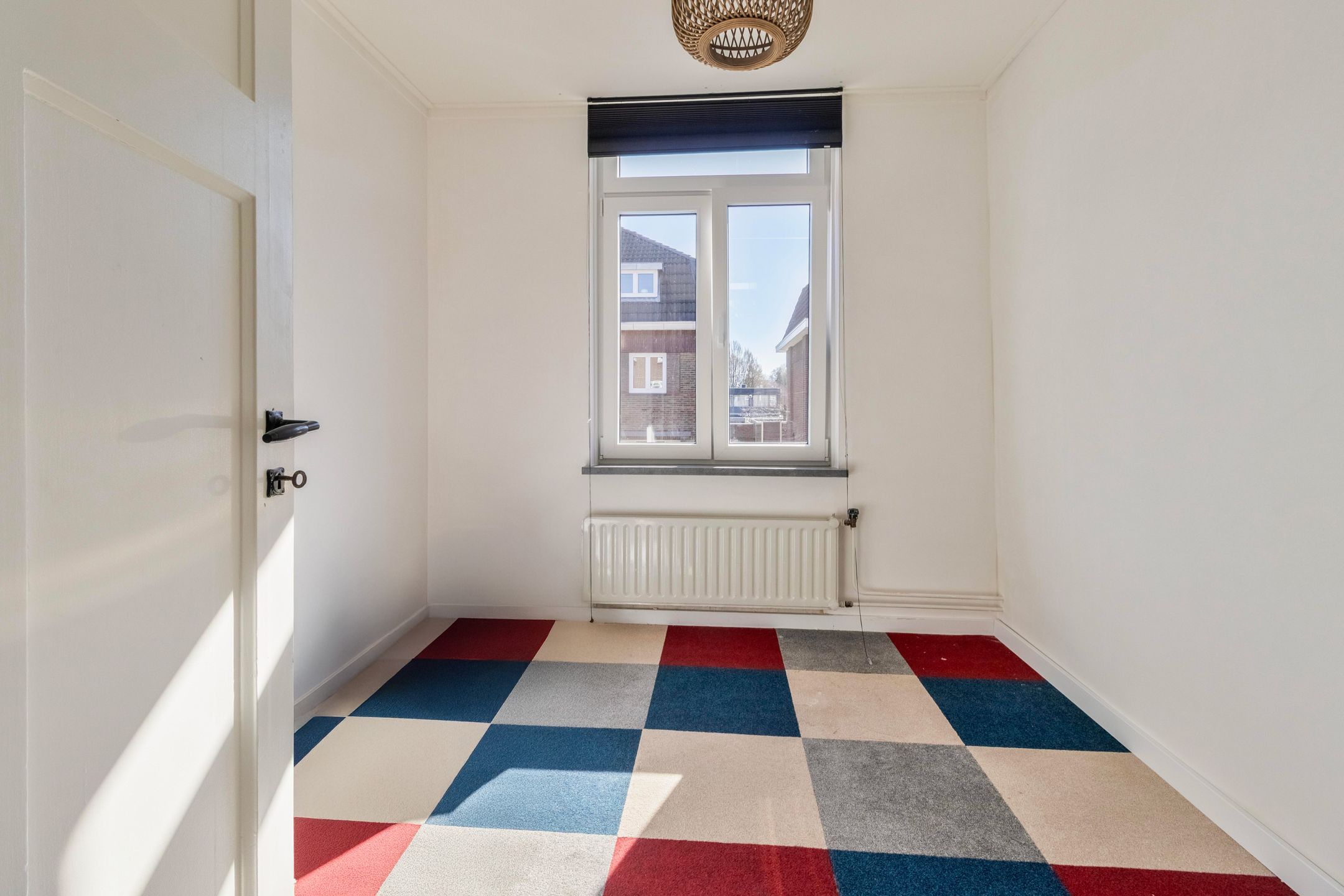 Photo 12 of Mirbachstraat 15