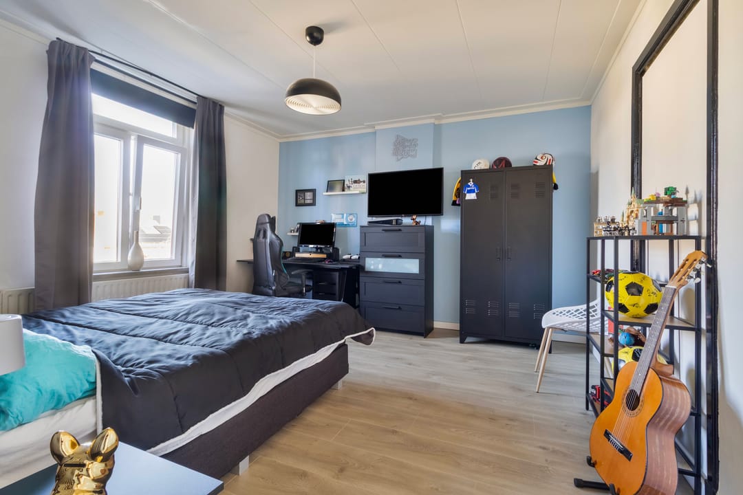 Photo 11 of Mirbachstraat 15