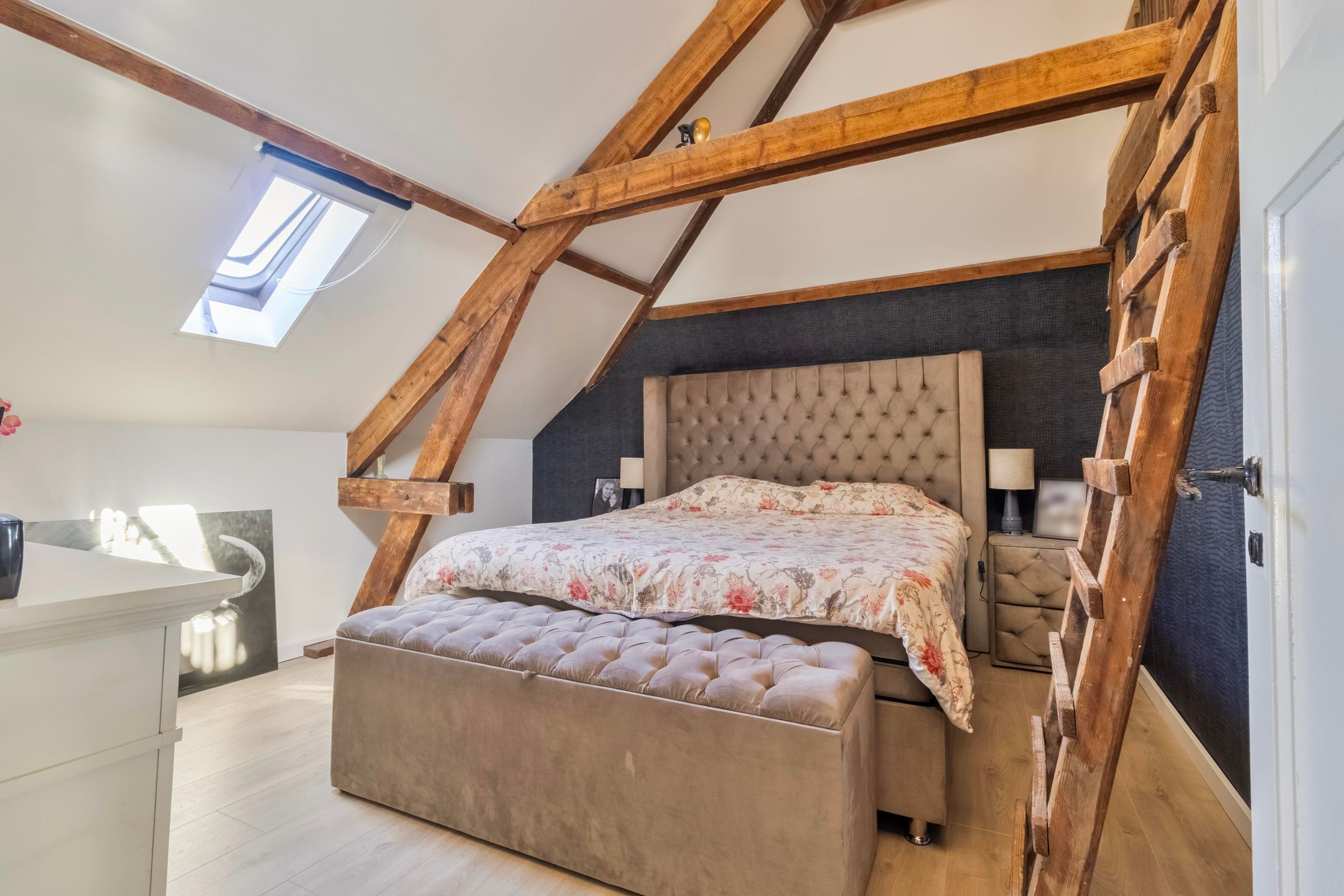 Photo 15 of Mirbachstraat 15