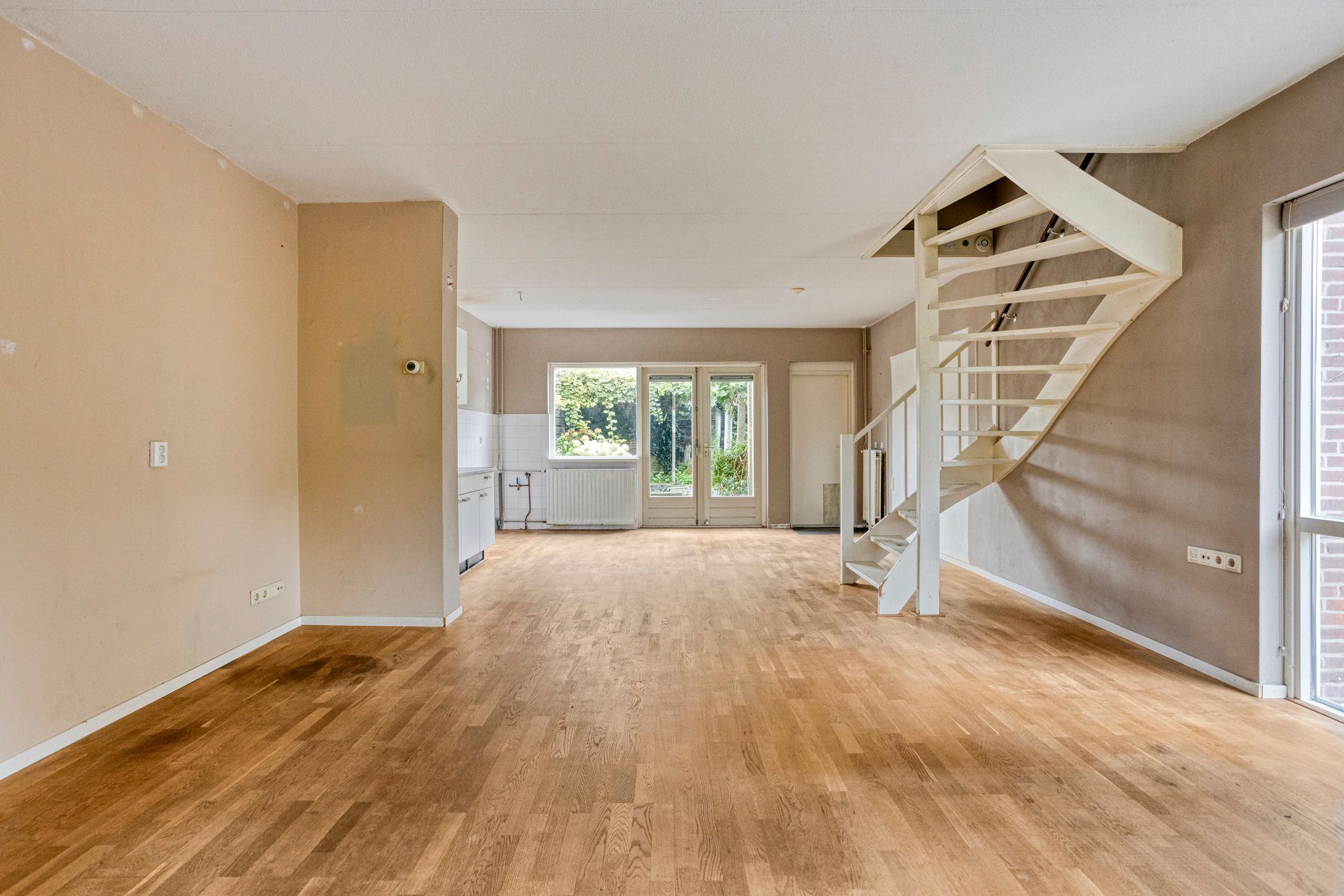 Photo 6 of Schoollaan 113