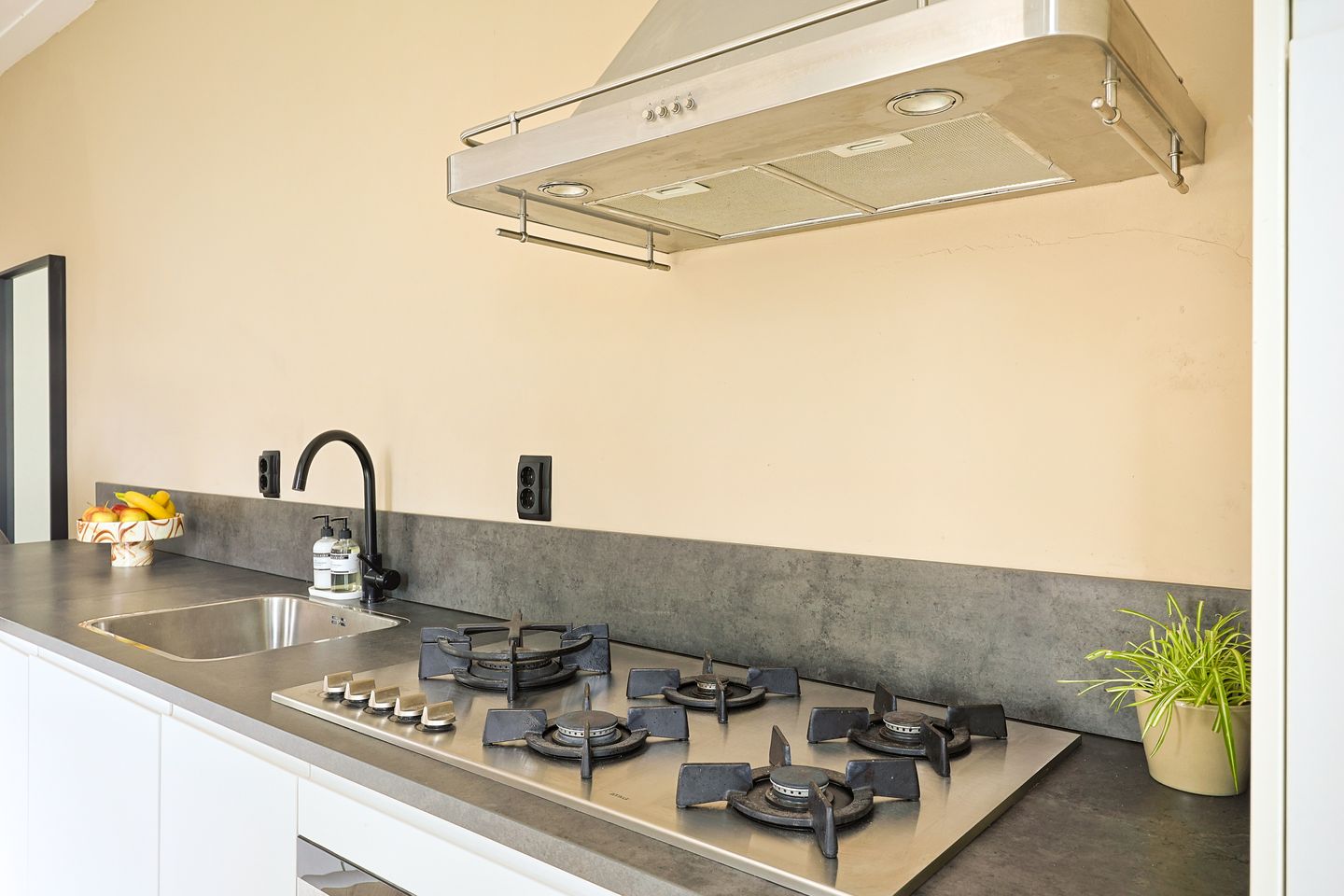 Foto 19 van Amsterdamsestraatweg 637