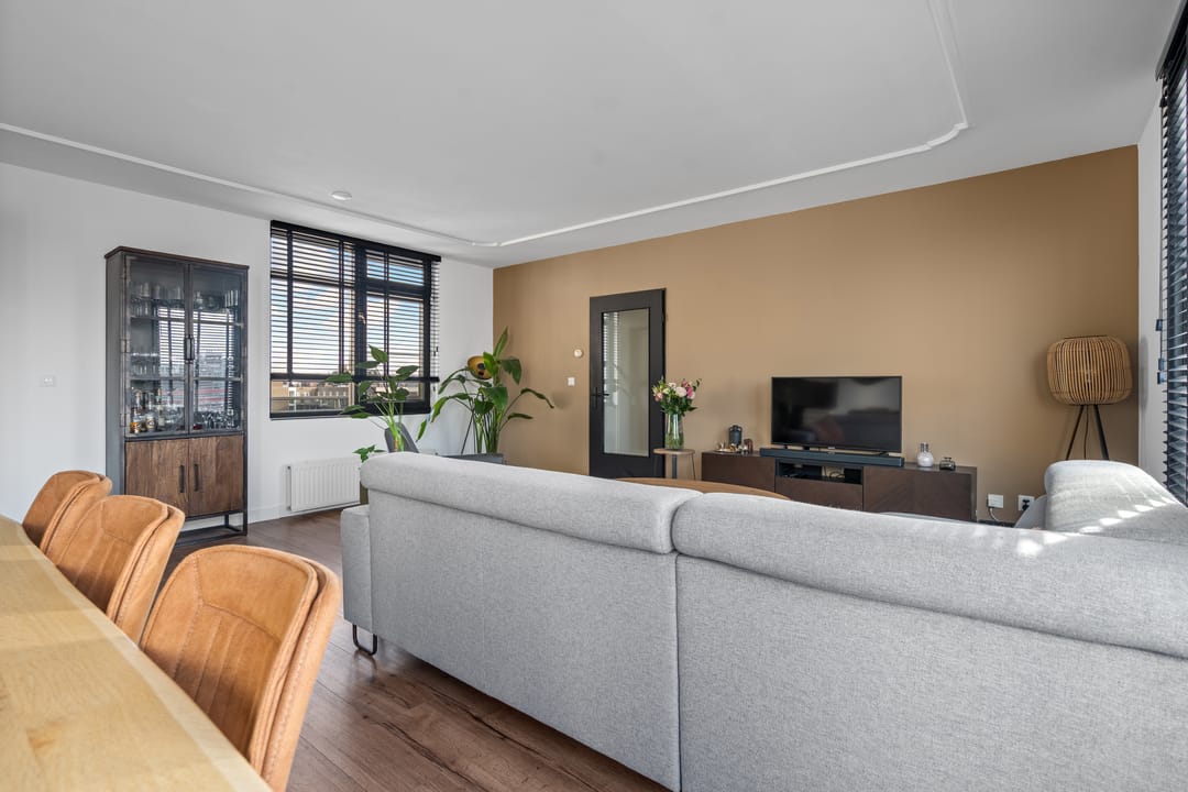 Photo 7 of Raadhuisstraat 97