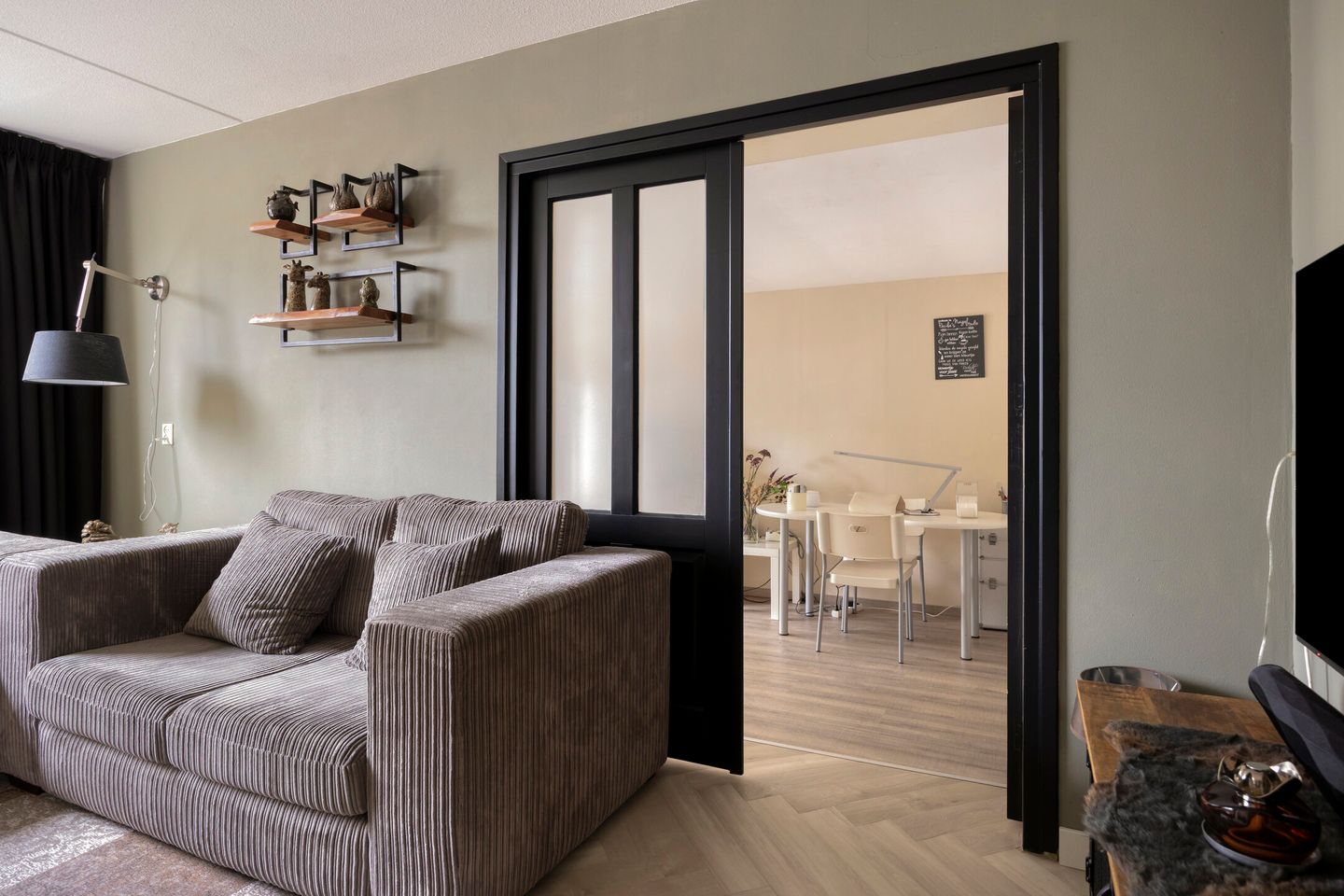 Photo 19 of Van Breestraat 72