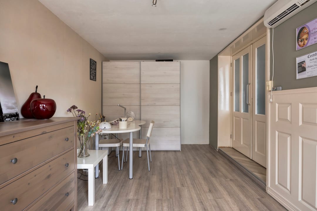 Photo 22 of Van Breestraat 72