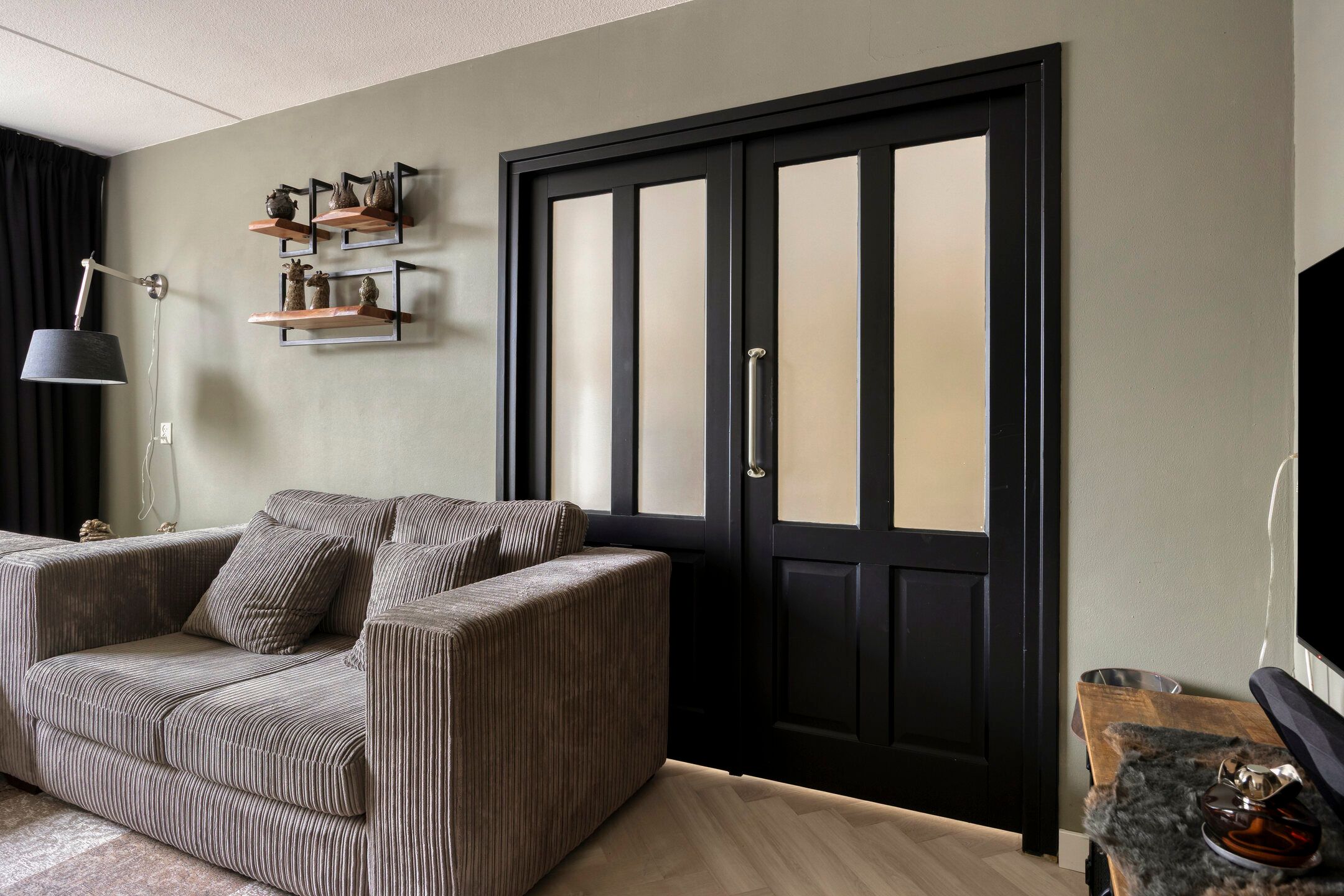 Photo 18 of Van Breestraat 72