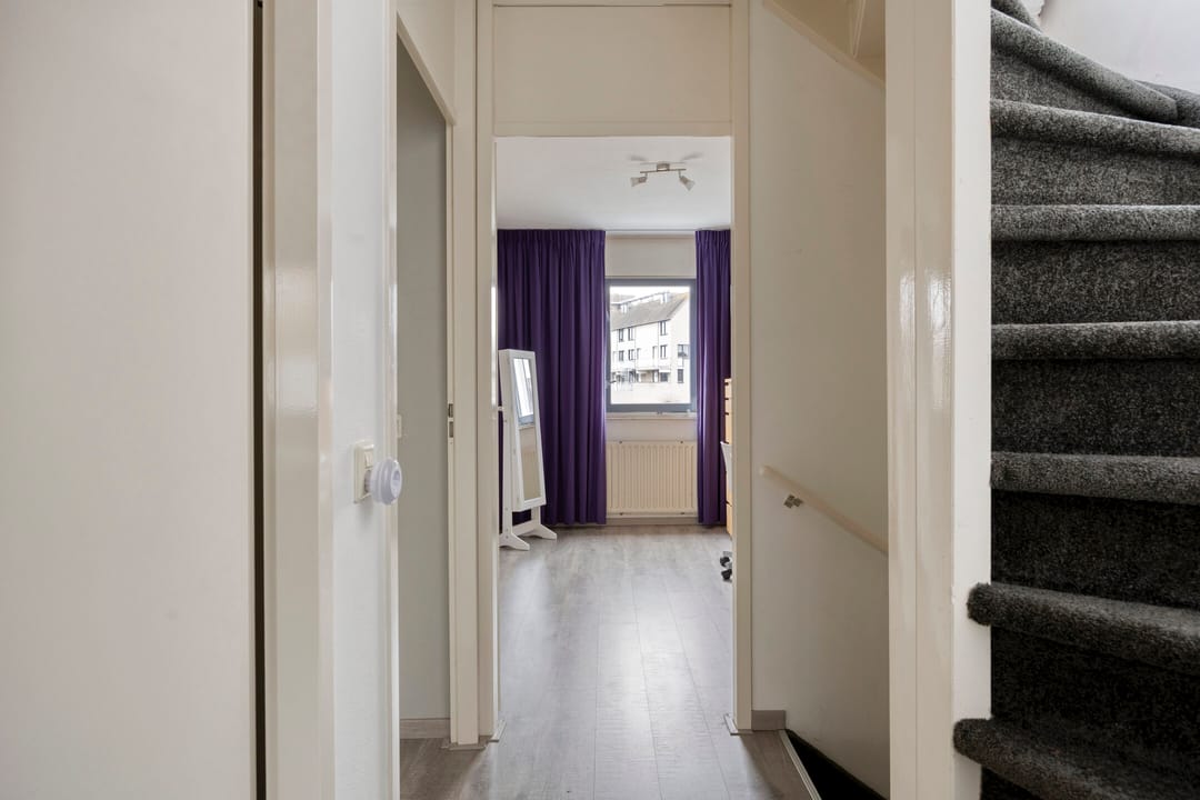 Photo 28 of Van Breestraat 72