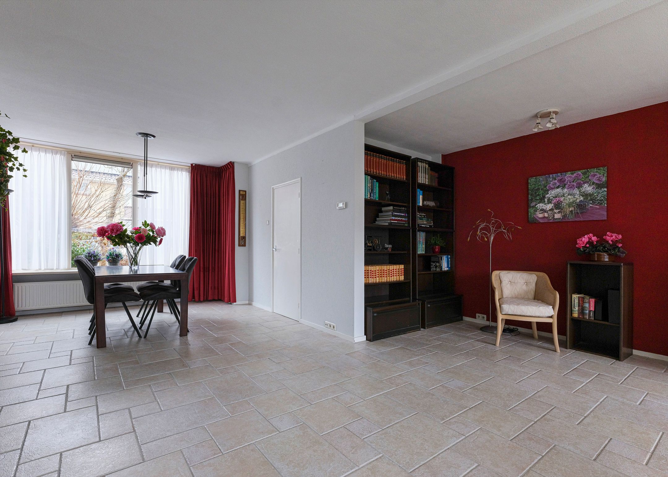 Photo 9 of van Asperenstraat 11