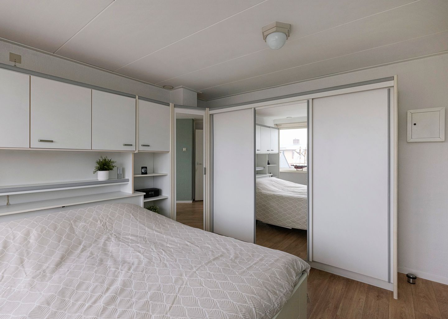 Photo 14 of van Asperenstraat 11