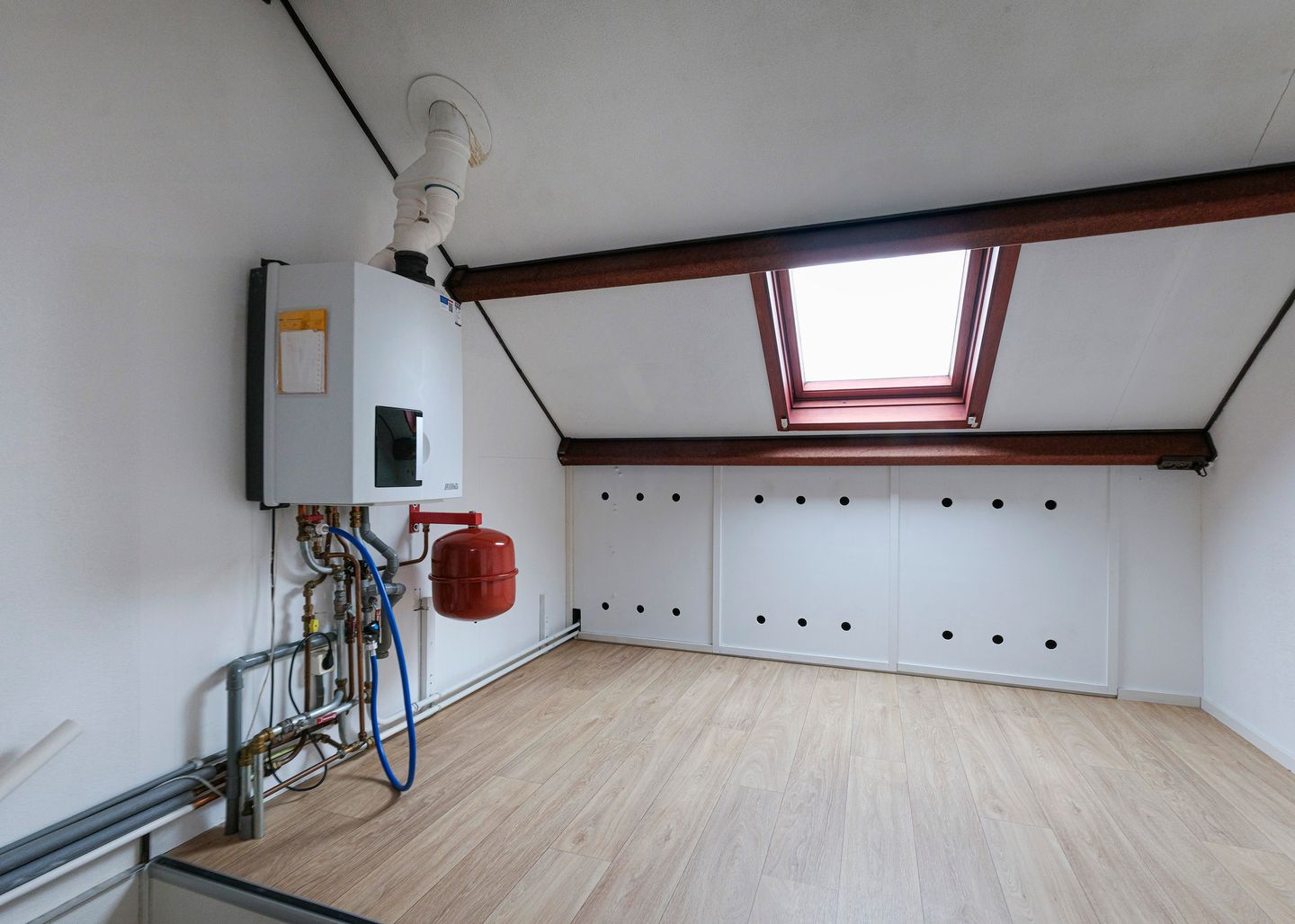 Photo 20 of van Asperenstraat 11