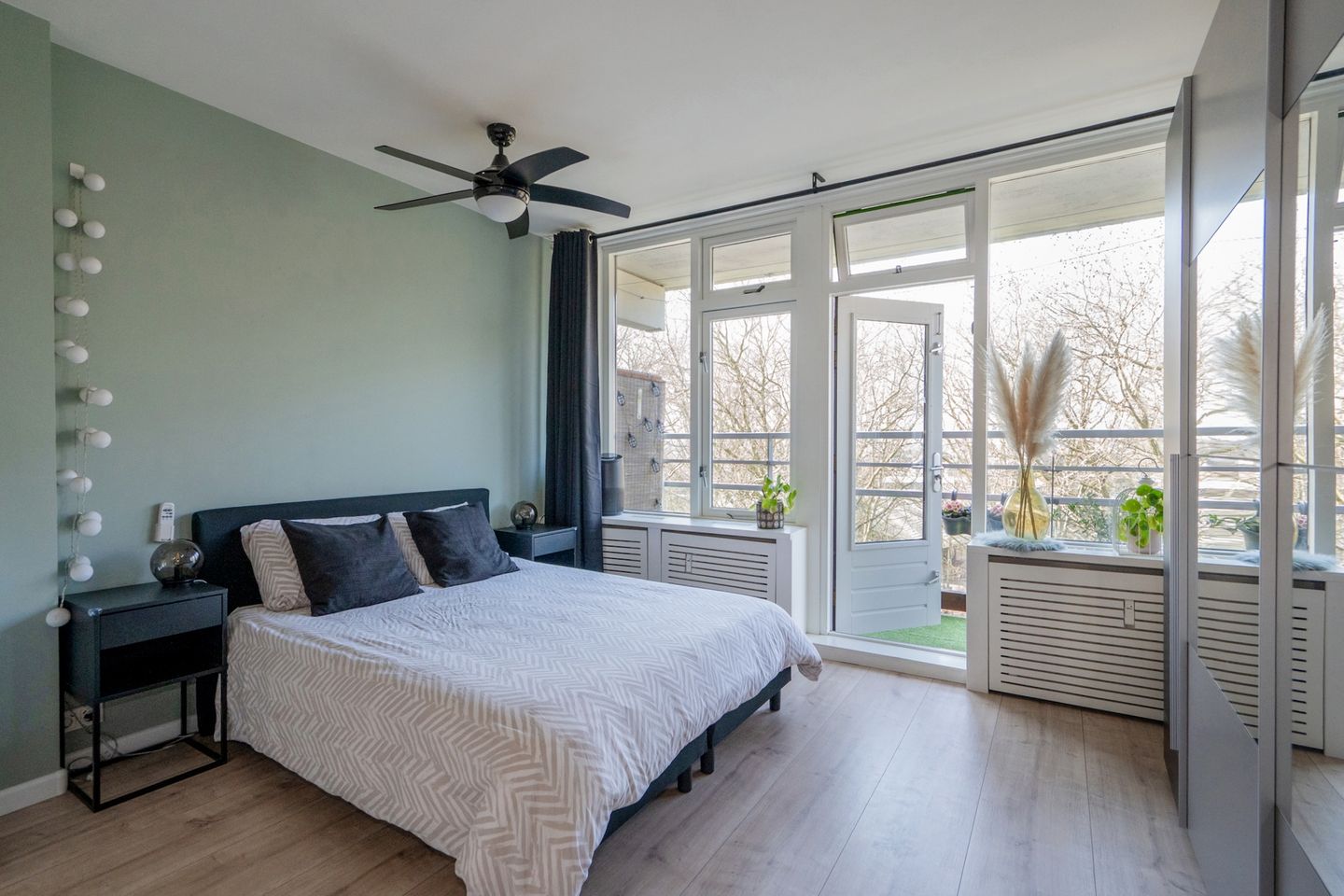 Stunning move-in ready 3-room apartment with balcony — 12