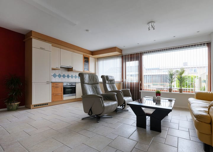 Photo 4 of van Asperenstraat 11