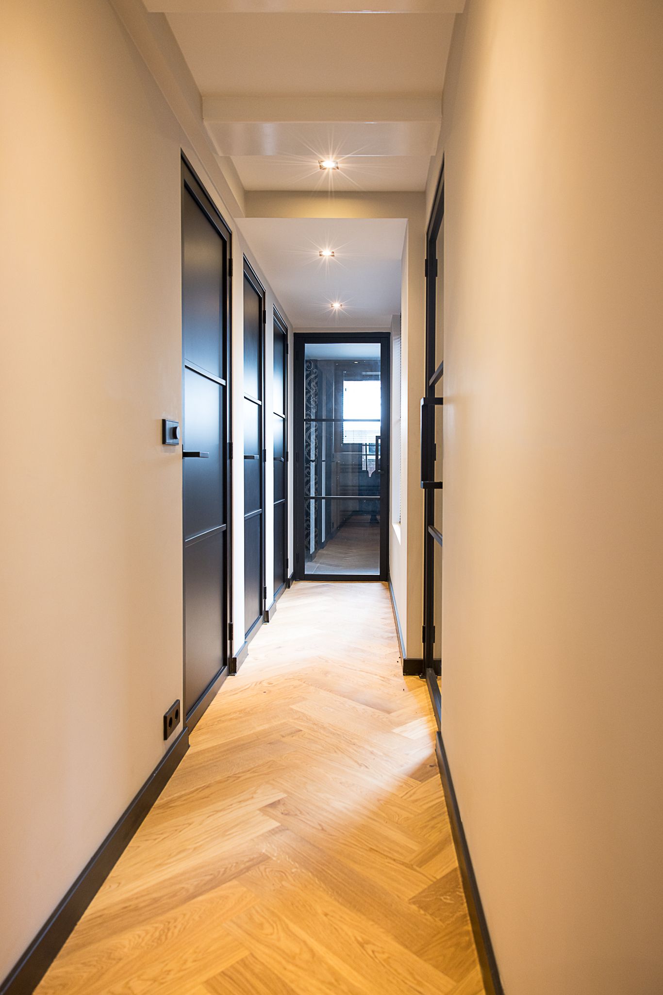 Photo 5 of Rozenstraat 71