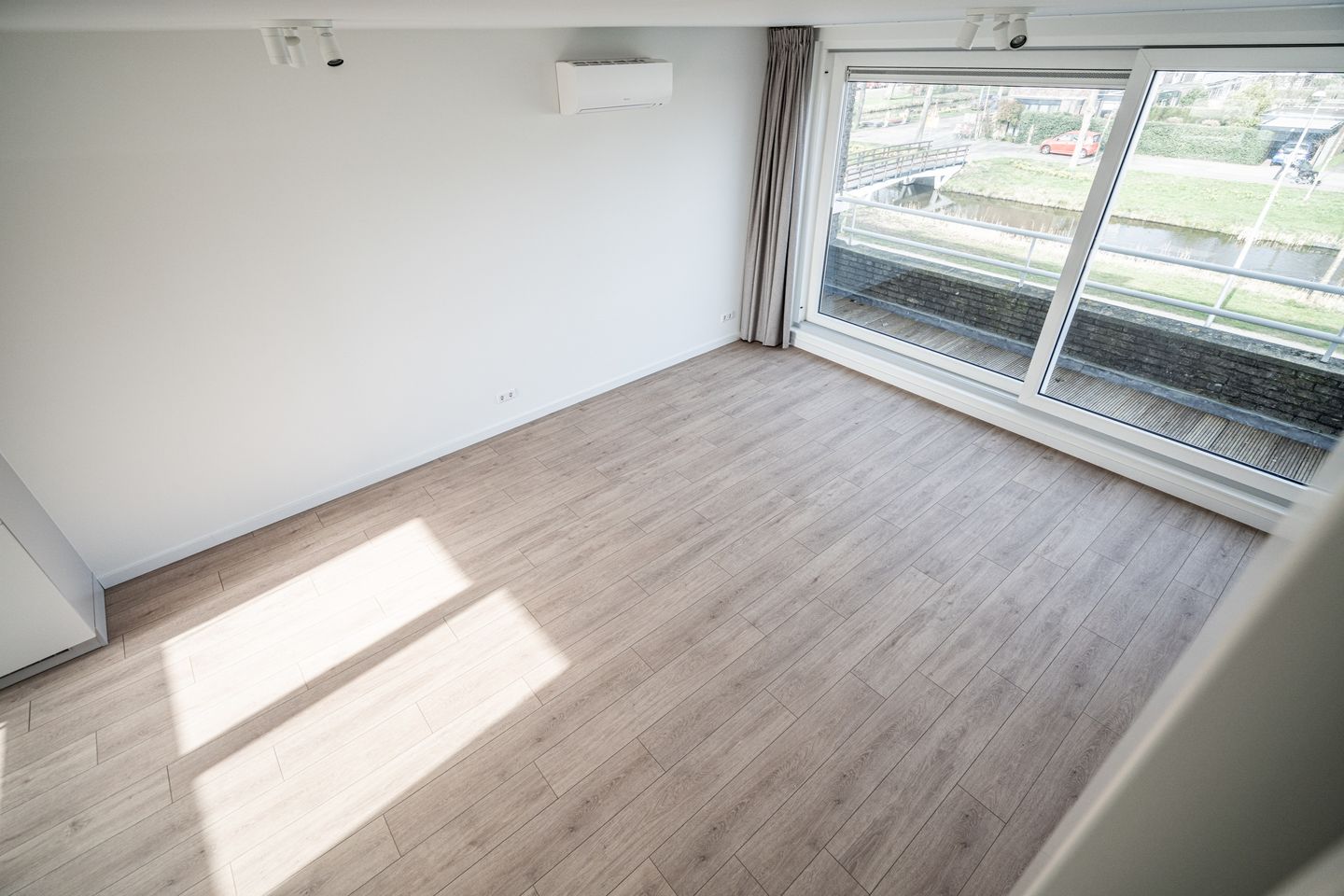 Foto 5 van Gerard Douplantsoen 38