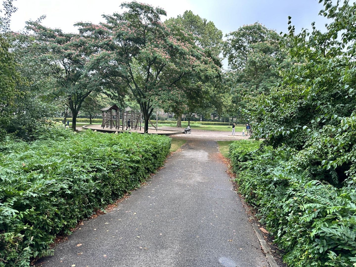 Foto 25 van Graaf Lodewijklaan 10