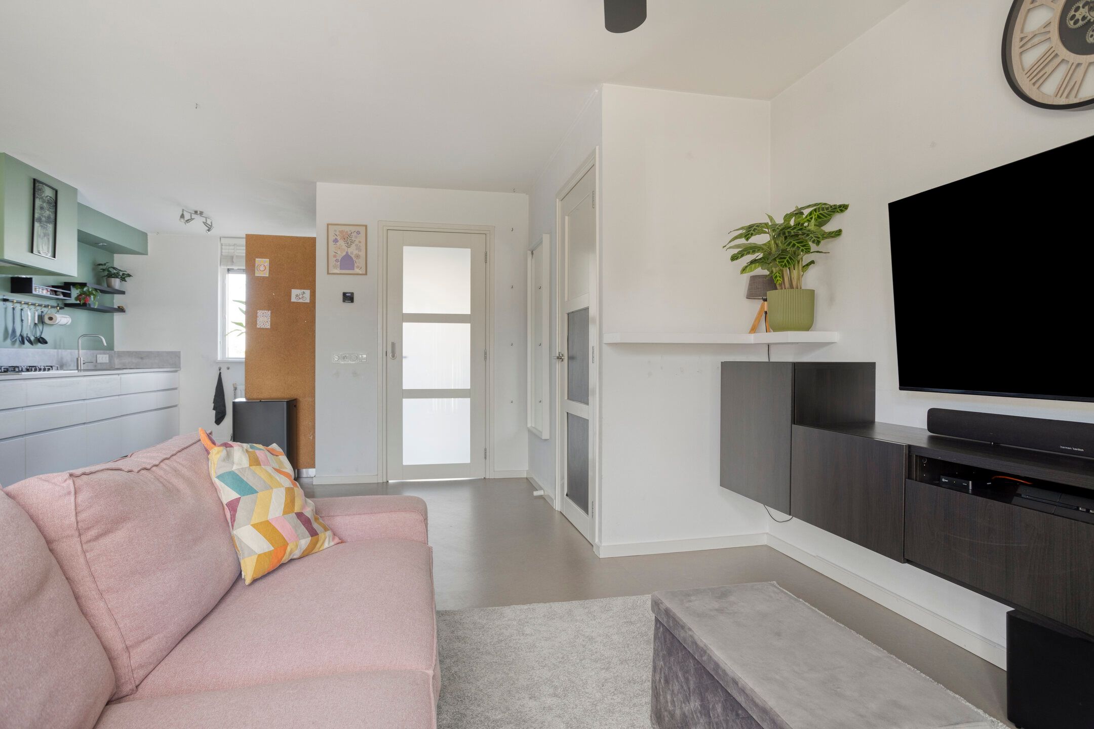 Photo 12 of Purmer 20