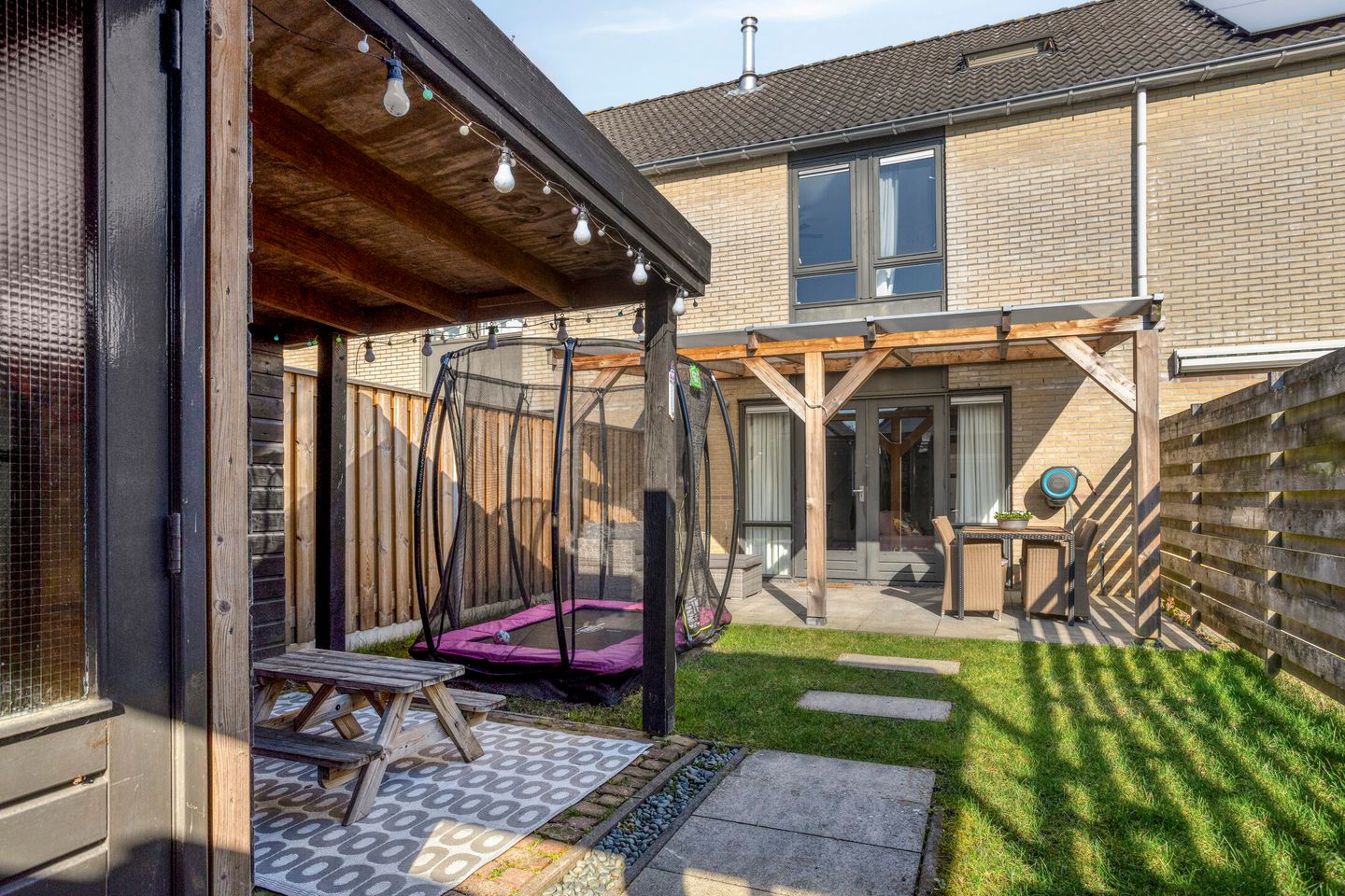 Photo 34 of Purmer 20