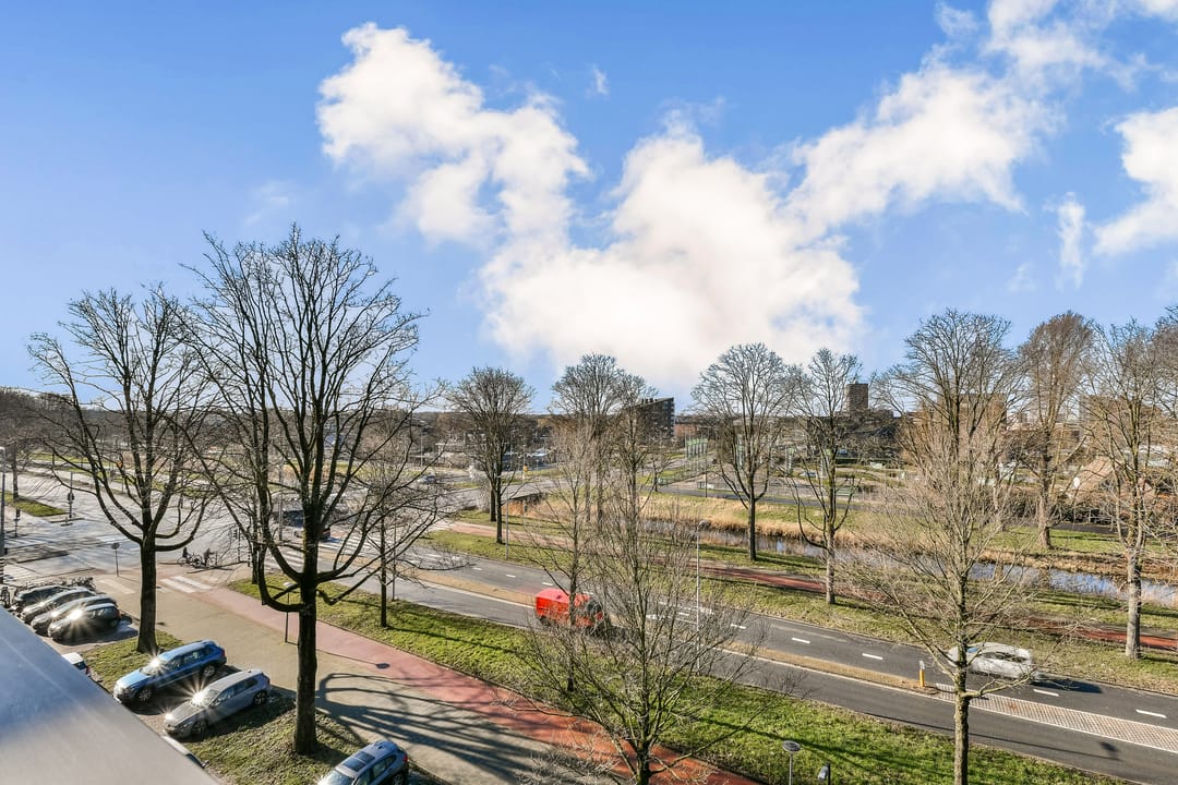 Photo 37 of Johan Hofmanstraat 332
