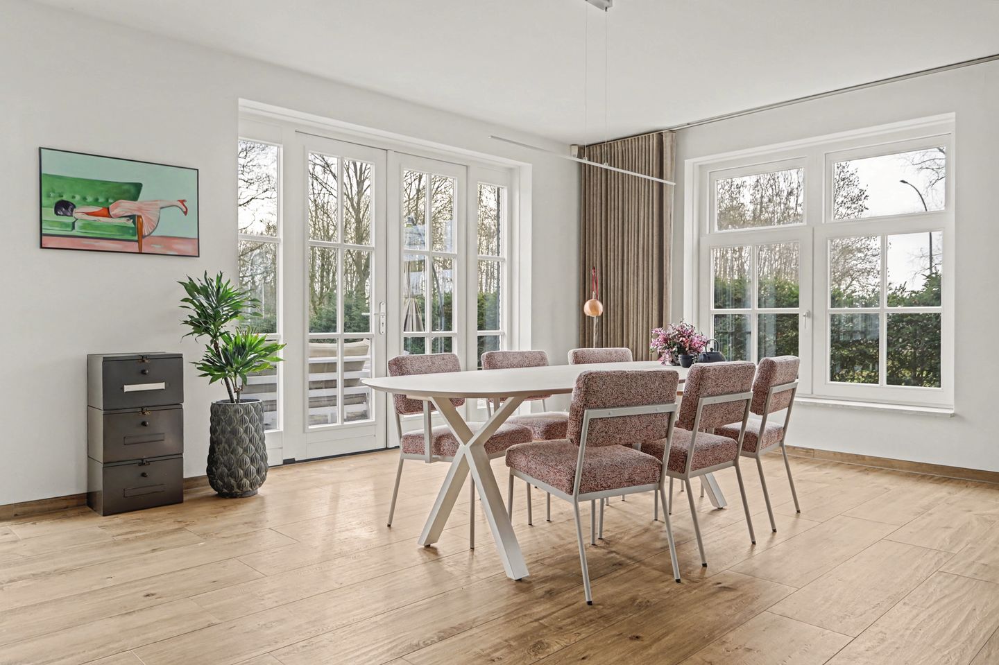 Spacious Detached Villa with Large Garden and A+++ Energy Label in Tilburg — 14