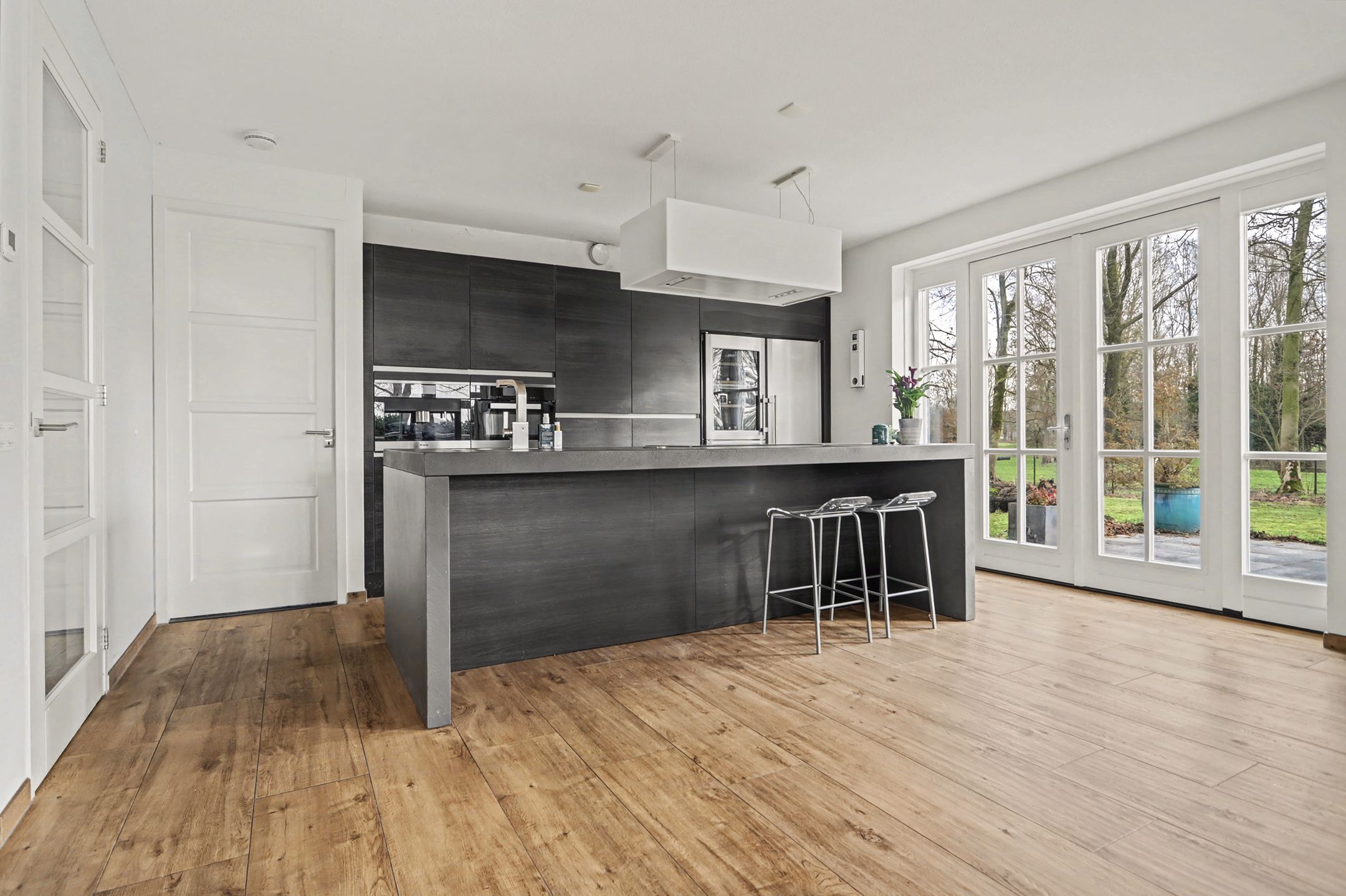 Spacious Detached Villa with Large Garden and A+++ Energy Label in Tilburg — 15
