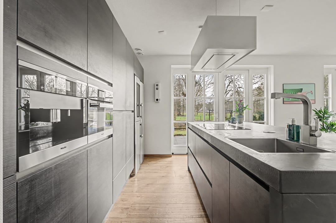 Spacious Detached Villa with Large Garden and A+++ Energy Label in Tilburg — 17