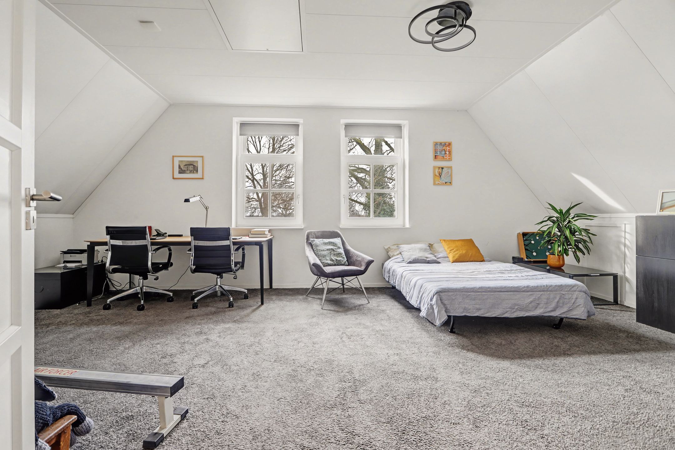 Spacious Detached Villa with Large Garden and A+++ Energy Label in Tilburg — 27