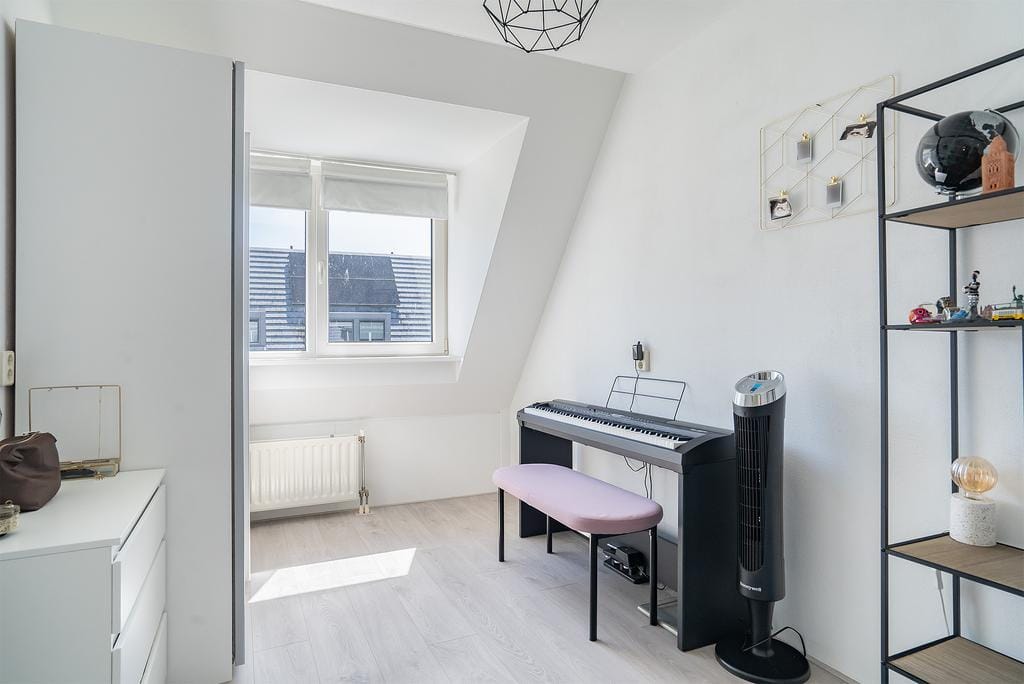 Photo 17 of Brilduikerstraat 46
