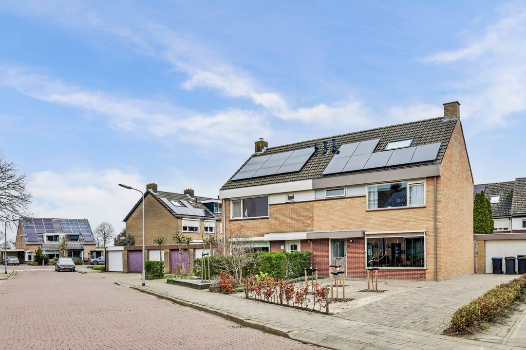 Photo 1 of Bergstraat 9