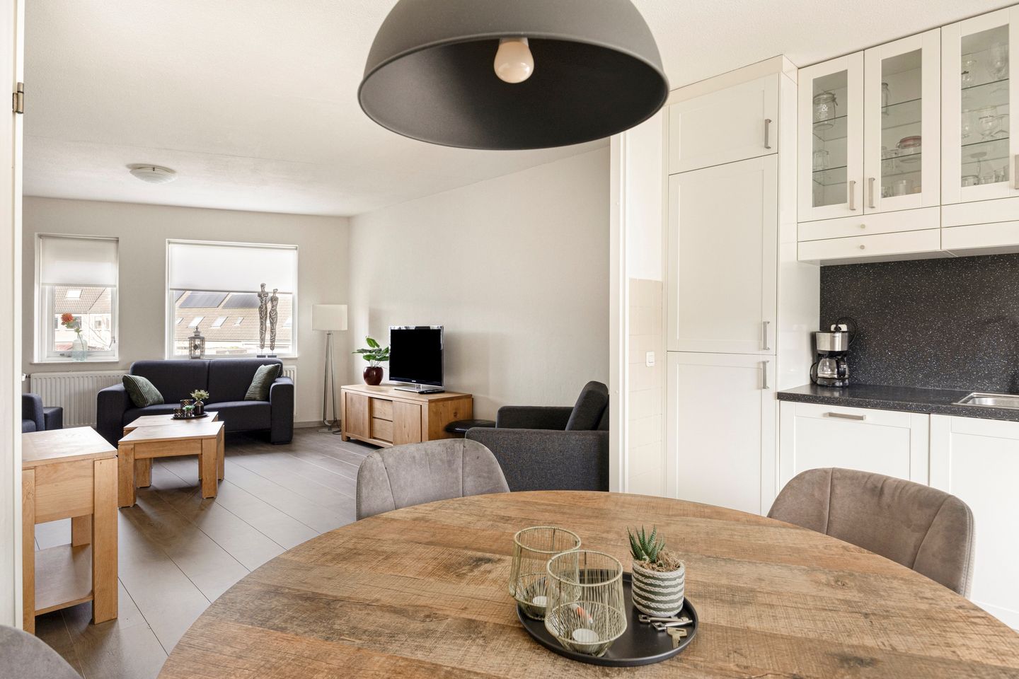 Foto 14 van Volendamstraat 20