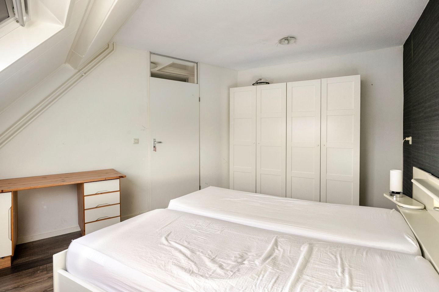 Foto 29 van Volendamstraat 20