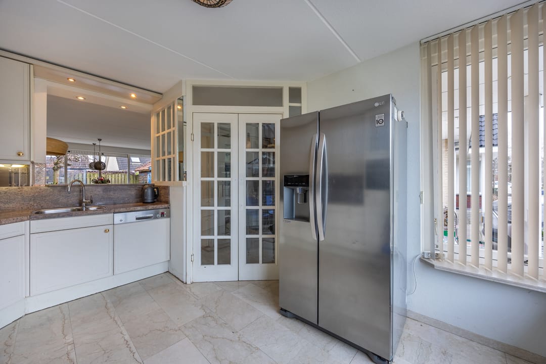 Photo 16 of Johannes ter Horststraat 10