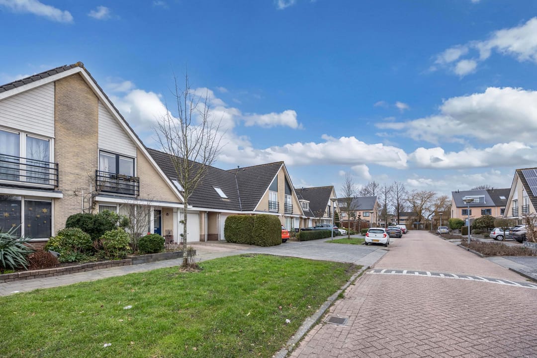 Photo 46 of Johannes ter Horststraat 10