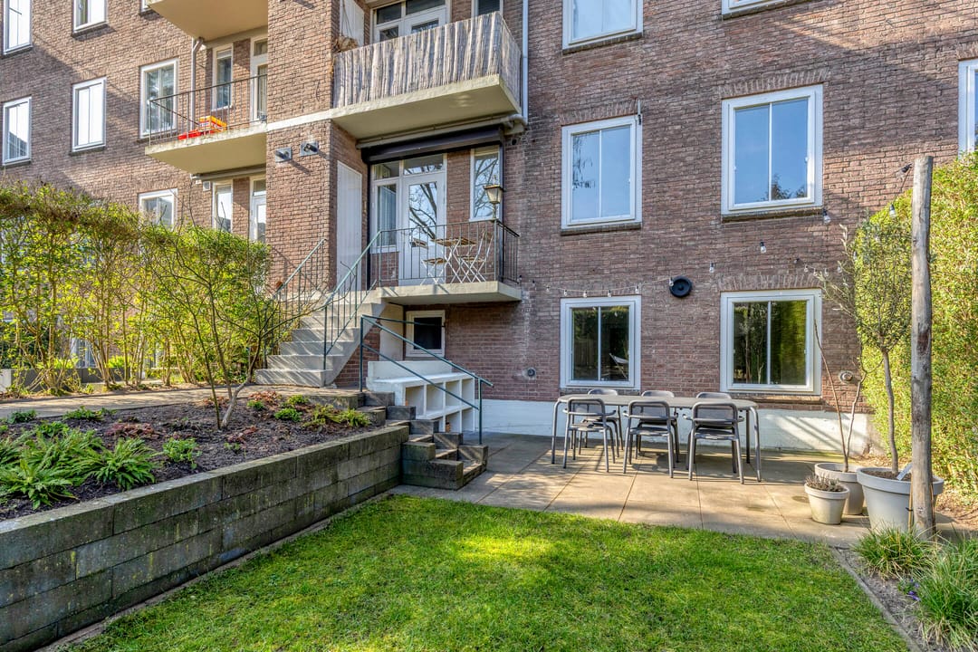 Foto 23 van Jacob van Ruysdaelstraat 25