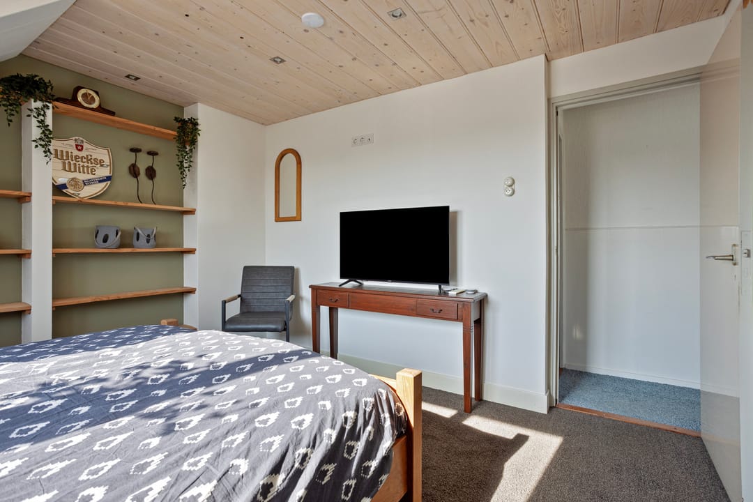 Photo 26 of Enschedesestraat 13