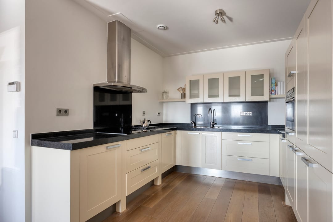 Photo 13 of Habanera 45