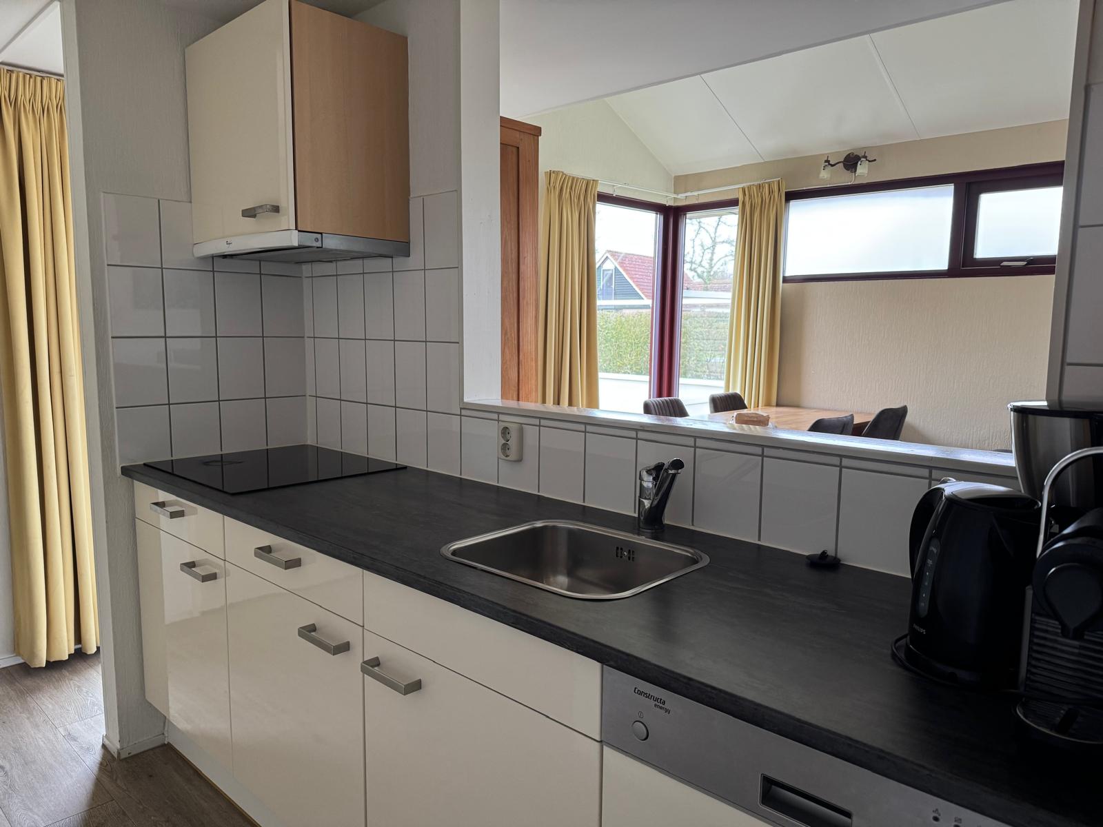 2-bedroom freehold villa in Heinkenszand — photo 5 of 5